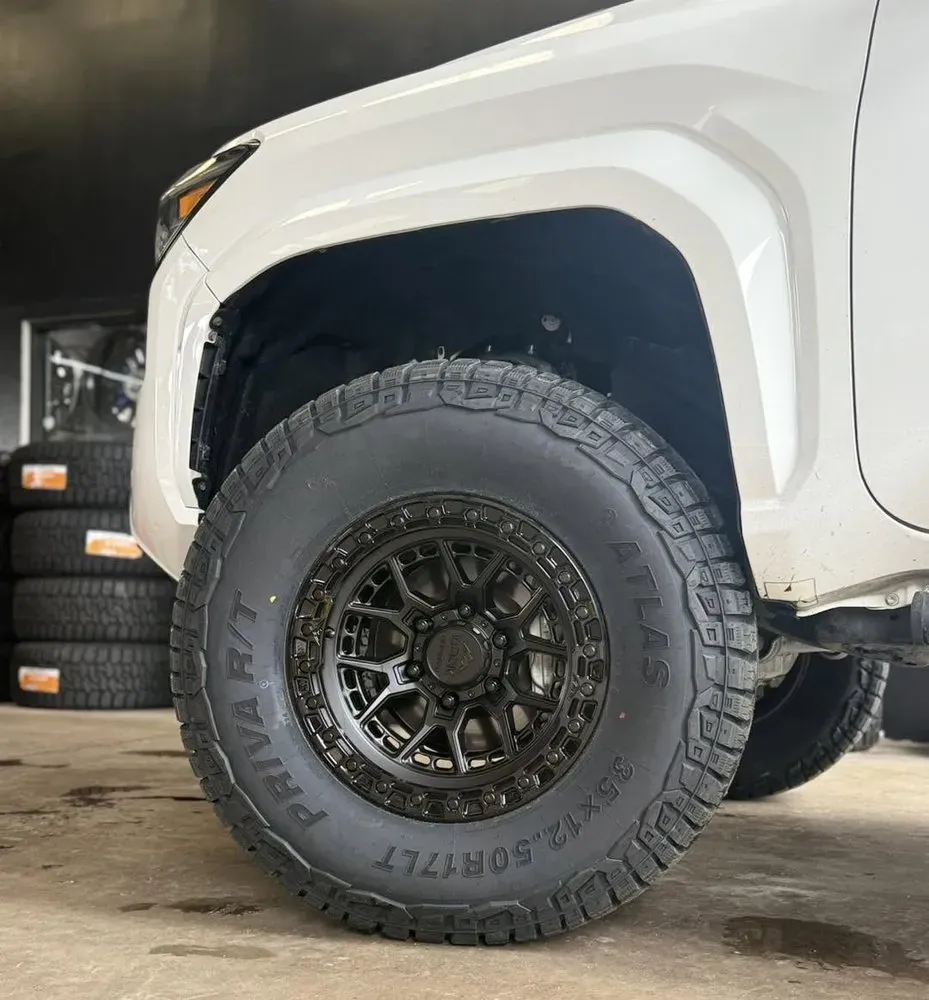 Off-Road Wheels & Tires at O.S.O Customs WT, Katy, TX
